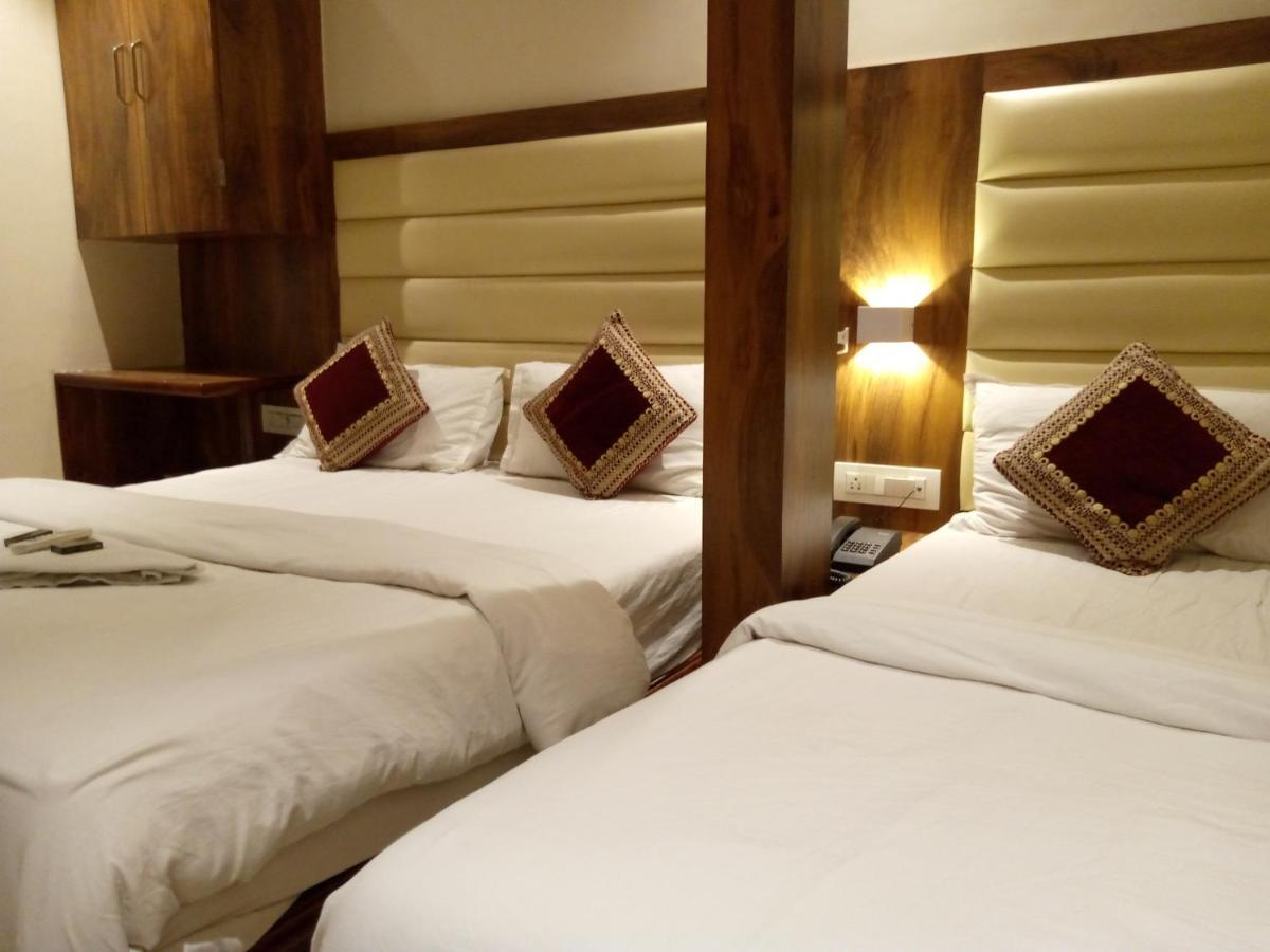 Hotel Adams Inn Near Mumbai Airport Zewnętrze zdjęcie